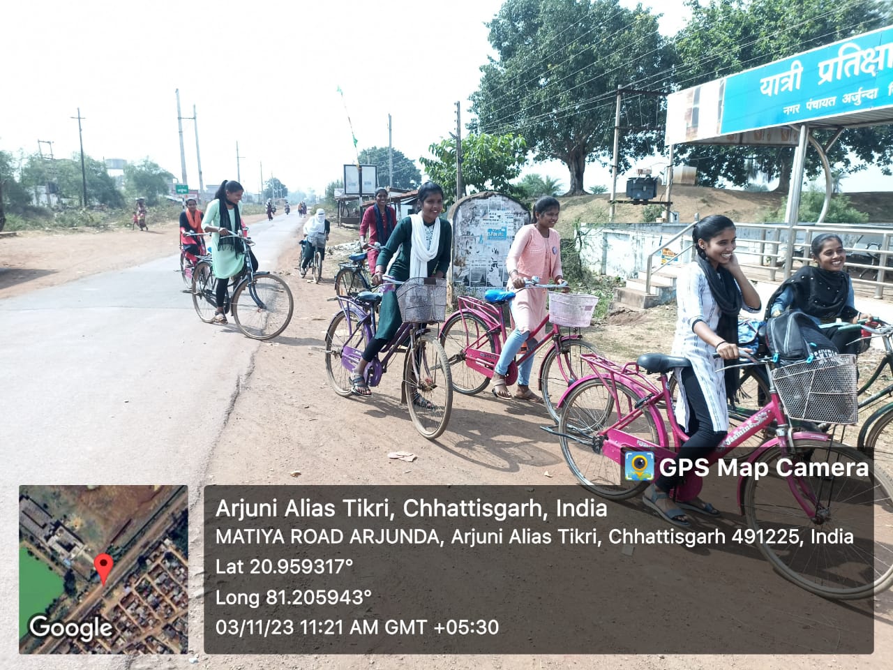 Use of Cycle-Shahid Durwasa Nishad Government College Arjunda District Balod, C.G.