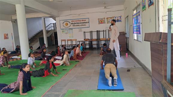 yoga and meditation taining programme-Shahid Durwasa Nishad Government College Arjunda District Balod, C.G.
