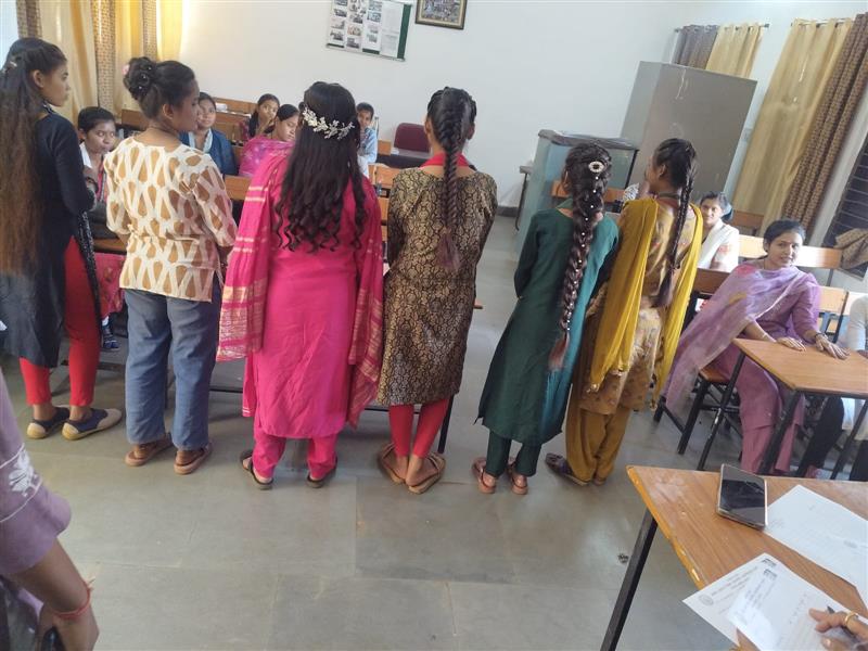 केश सज्जा प्रतियोगिता -Shahid Durwasa Nishad Government College Arjunda District Balod, C.G.