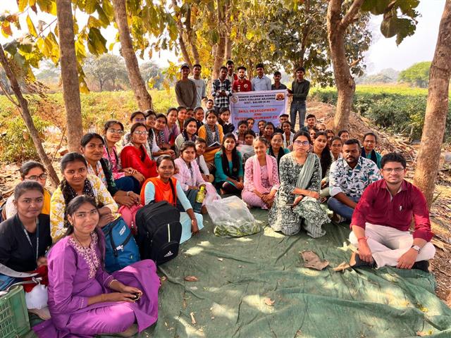 field Visit by Skill enhancement and Enterprenuership Cell-Shahid Durwasa Nishad Government College Arjunda District Balod, C.G.